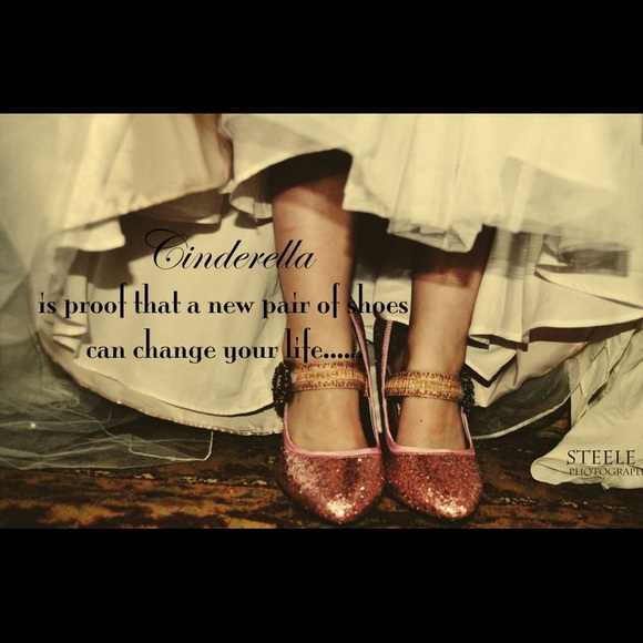 Meet your Posher, Cate - Picture 1 of 3